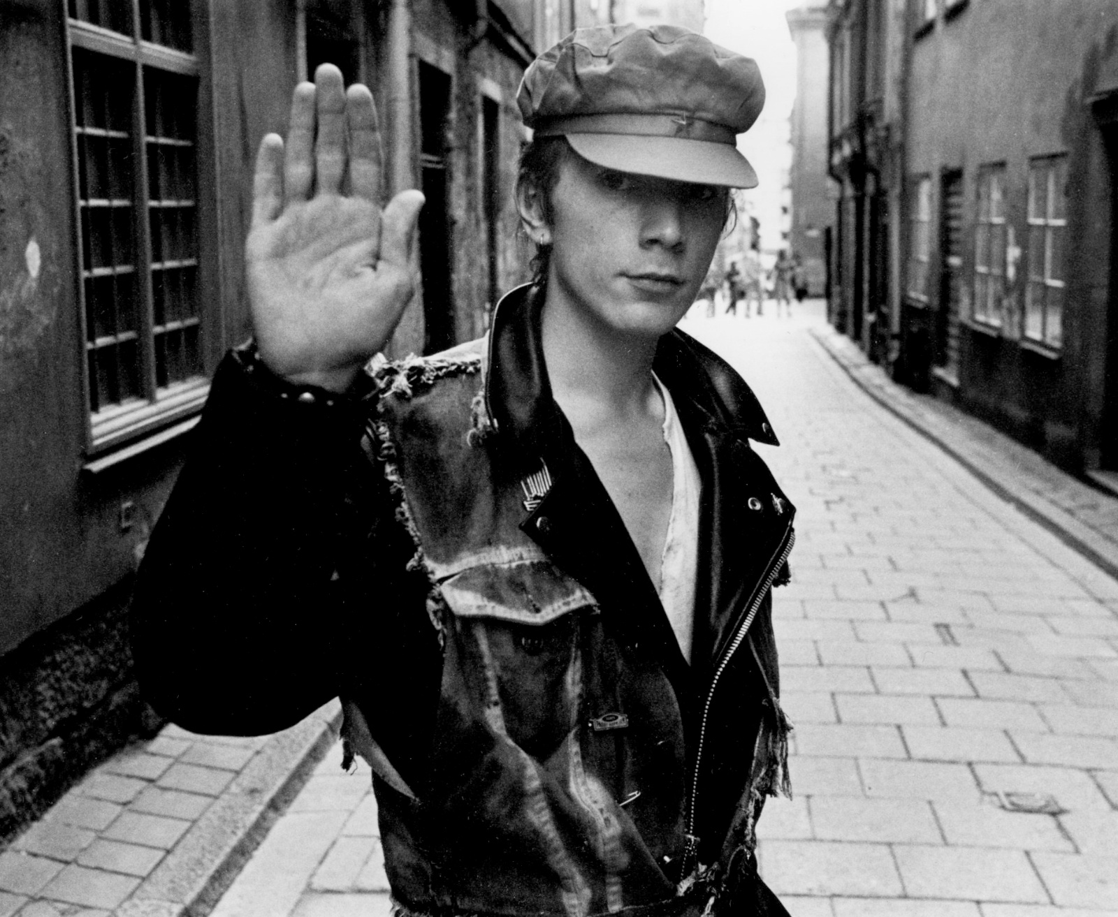 Johnny hand for Peace 